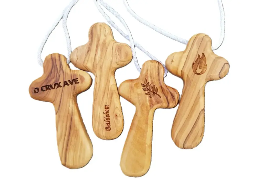 CROIX AU CHOIX EN BOIS D'OLIVIER 9CM- SOUTIEN BETHLEHEM