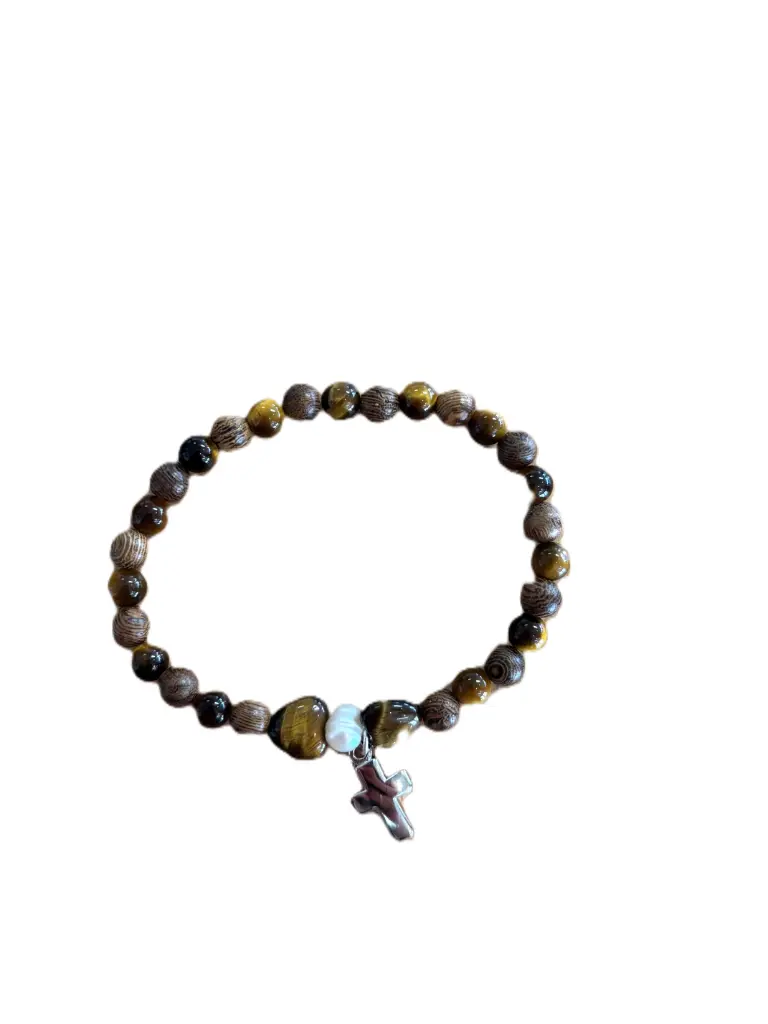 BRACELET PERLES OEIL DE TIGRE ET BOIS AVEC CROIX ET 2 COEURS