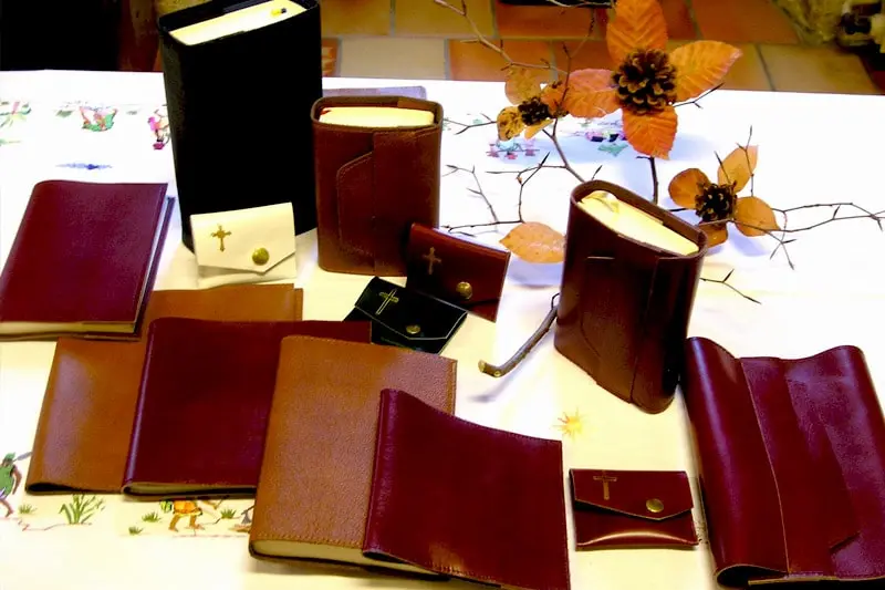 COUVERTURE CUIR MARRON - MISSEL DES DIMANCHES