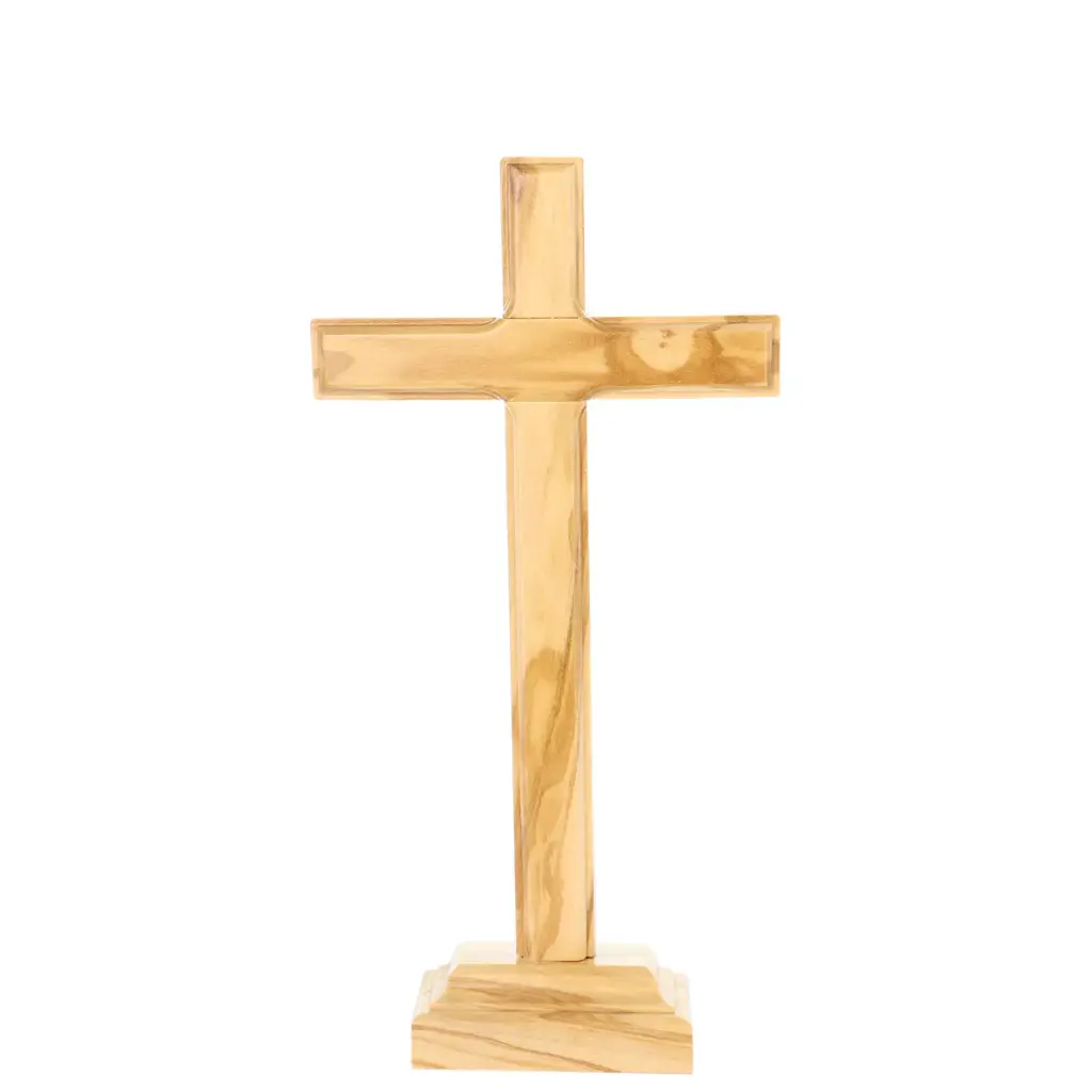 CRUCIFIX EN BOIS SUR SOCLE H.18CM