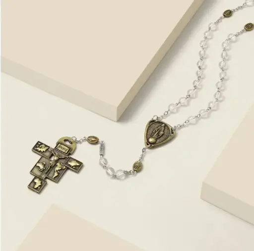 [141455C] CHAPELET DE LA PAIX DANS LE MONDE